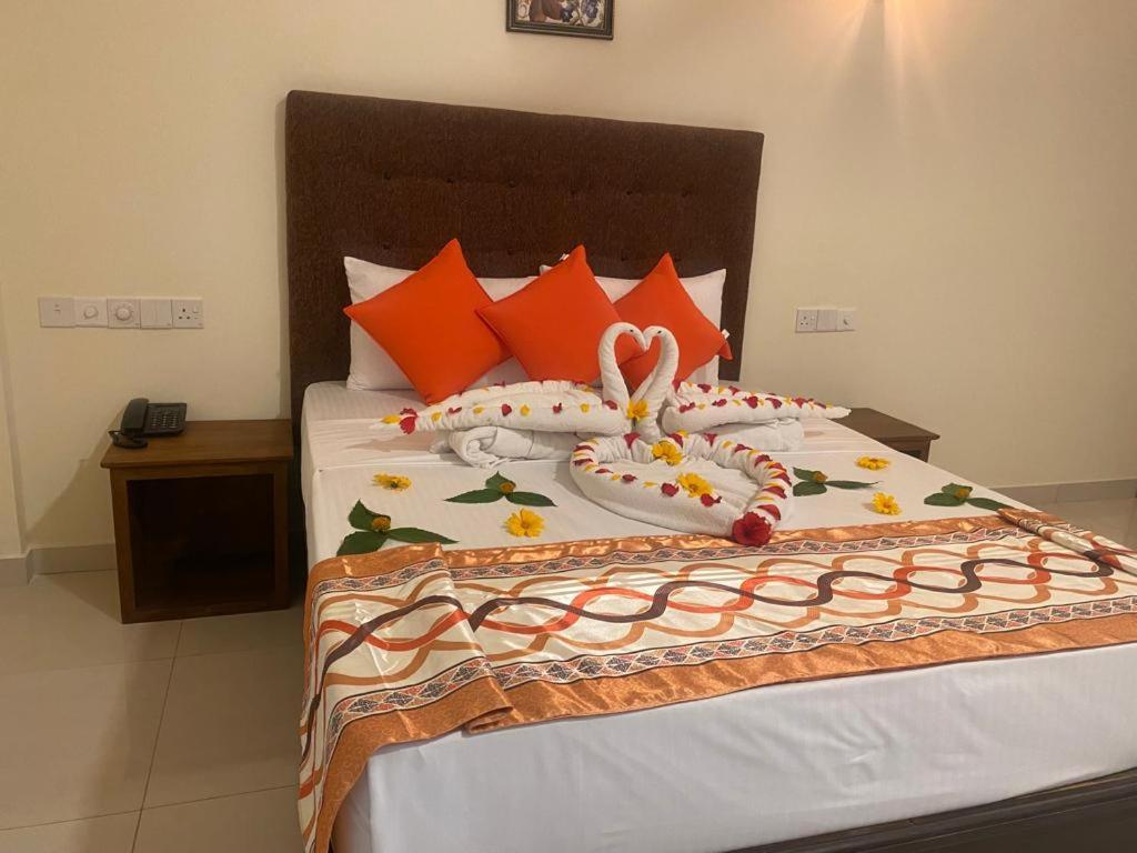 Hotel Northway Vavuniya Buitenkant foto